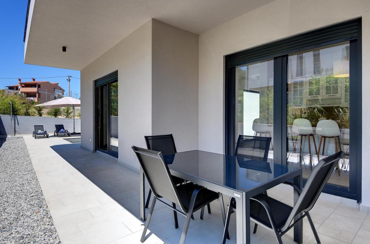 Vila Nauta - Luxury In Vintijan, Near Pula Екстер'єр фото