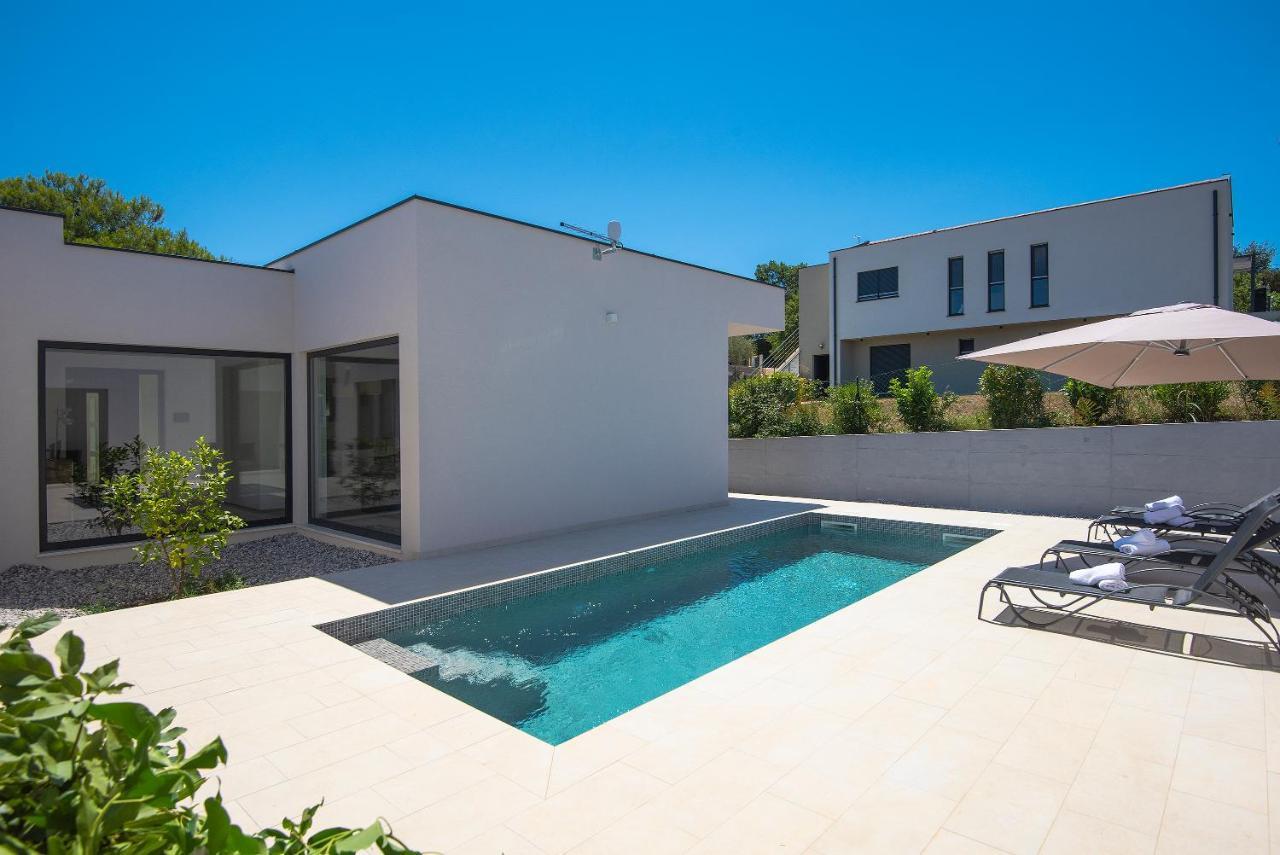 Vila Nauta - Luxury In Vintijan, Near Pula Екстер'єр фото