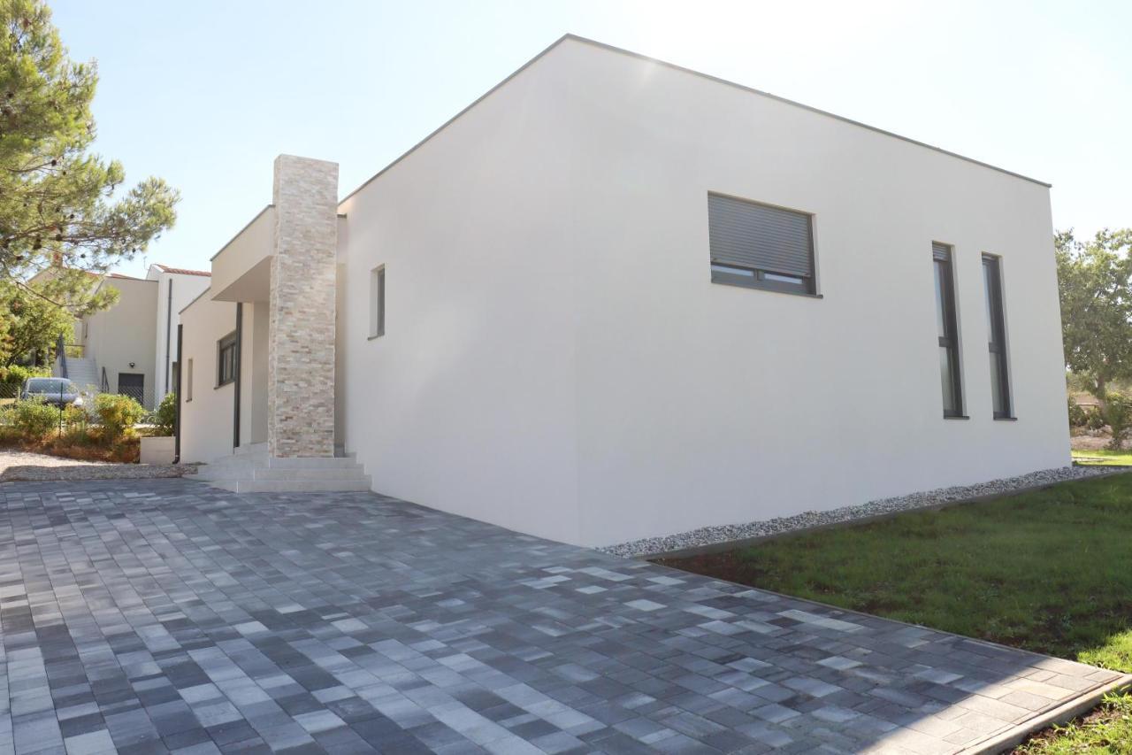 Vila Nauta - Luxury In Vintijan, Near Pula Екстер'єр фото