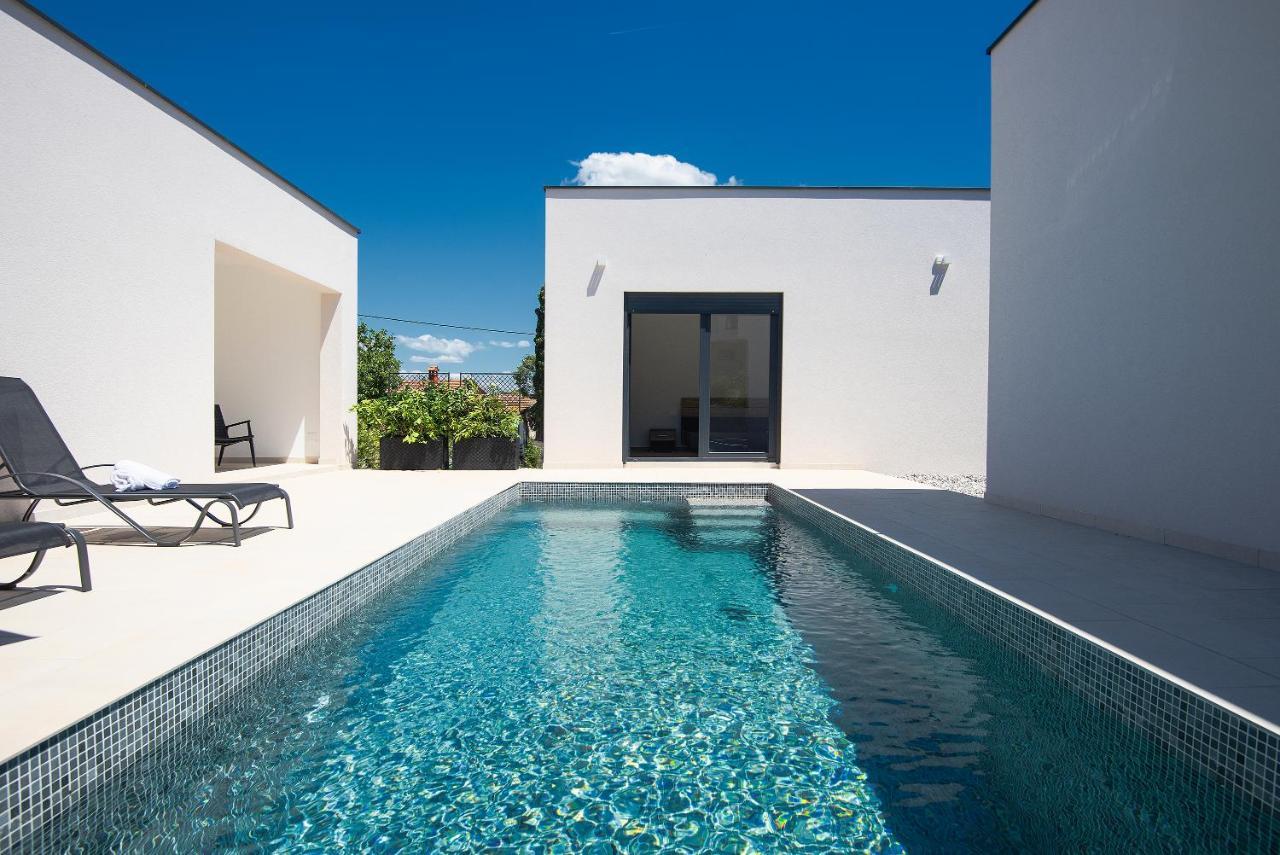 Vila Nauta - Luxury In Vintijan, Near Pula Екстер'єр фото